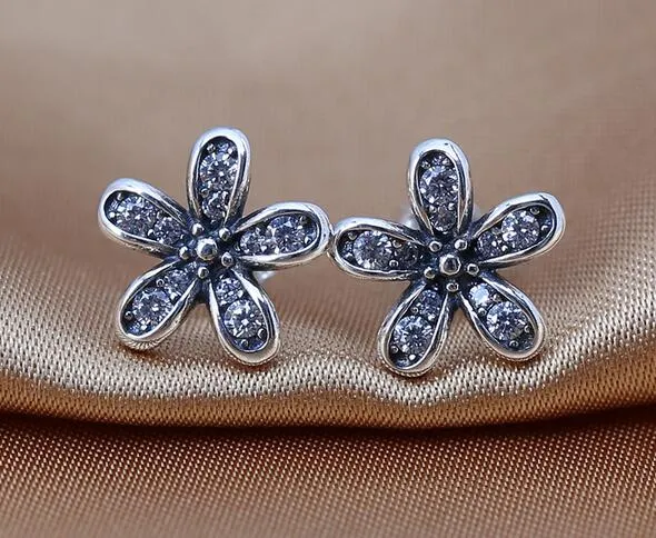 Daisy Stud Earrings 100% authentiques boucles d'oreilles en argent Sterling 925 avec zircone cubique Convient pour les breloques pandora 1 paires
