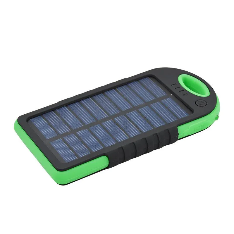 5000mAh Banque d'énergie solaire étanche aux chocs Anti-poussière portable Banque de puissance solaire Batterie externe pour téléphone portable iPhone 7 7Plus Samsung