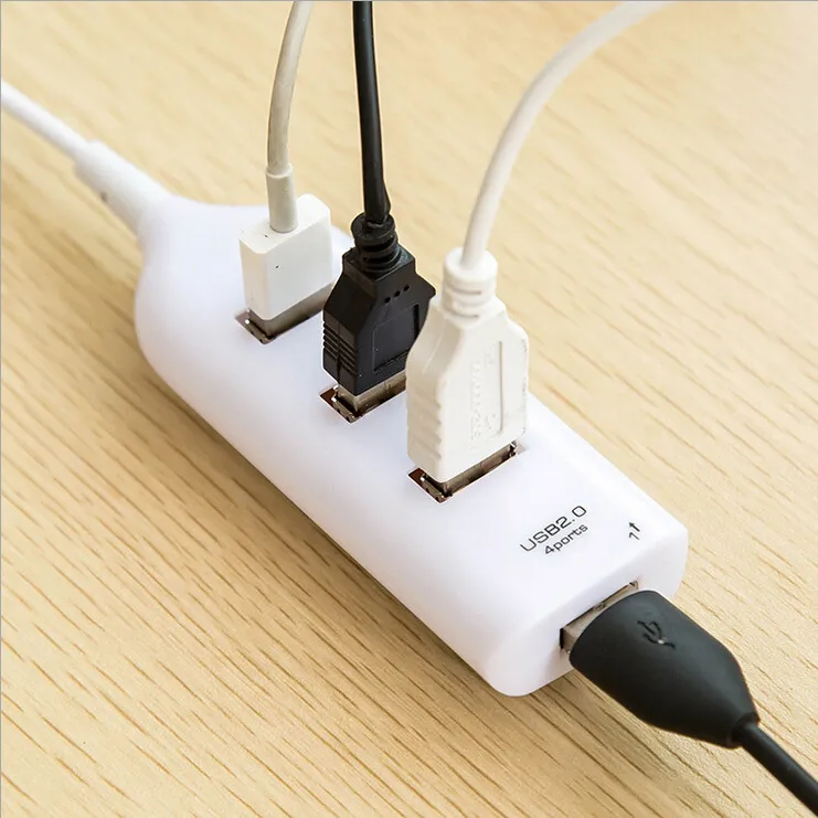 RETAIL4 Port USB 2.0 HUB Multi Outlet Power Strip Type F0889 W0.5 Bärbar lämplig för bärbar dator