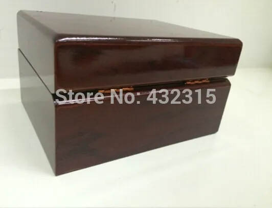 Packaging Factory Sale Wooden Surface Watch Box&Cases with white pillow Size 13.4*10.7*7.6cm May Brand LOGO Drop Shipping