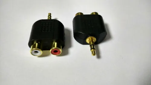 100 Stück vergoldeter 3,5-mm-Stereo-Stecker auf 2 Cinch-Buchsen, Y-Splitter-Audio-Adapter