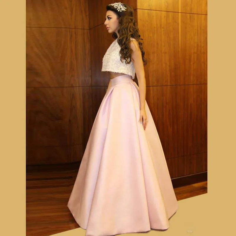 2016 Mode zwei Stücke Libanon -Sänger Promi -Prom Kleider Spitze Pink Ballkleider Kleider Vestidos de formatural longo Custom MA6437840