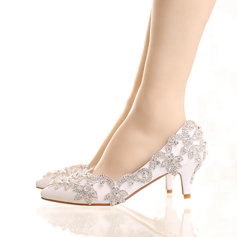 Sapatos Exquisite Rhinestone nupcial Sapato de bico fino e Toe Rodada Platform Cor Branca Sapatas do casamento com prata strass Prom Bombas