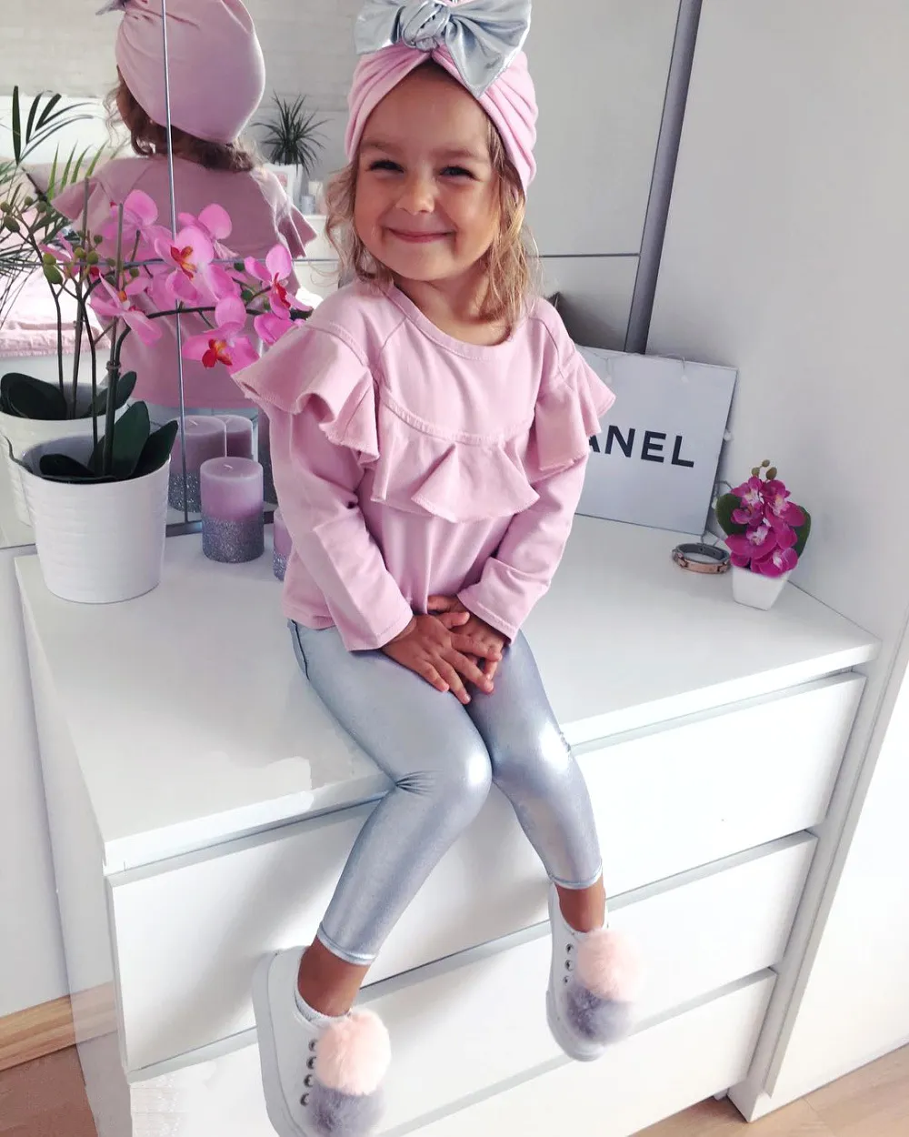 Pink Ruffled Baby Girl Outfit Set With Long Sleeve T Shirt, Silver Leather  Leggings, Pants, Bowknot Hat From Babywarehouse, $11.18