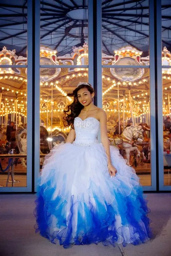 Lentejuelas con cuentas cari o vestidos de quincea era bastante degradado azul volantes en cascada con cordones vestido de fiesta hinchado con gradas
