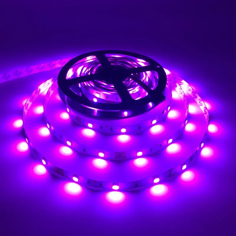 5 متر 5050 smd rgb led قطاع مرنة 16ft 5 متر 300 المصابيح متعدد الألوان غير ماء led قطاع الخفيفة عالية الطاقة 72 واط عيد هالوين الحزب