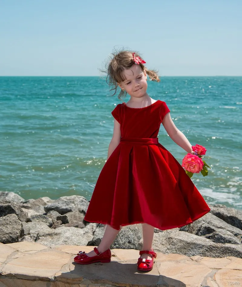 Lovely Flower Girl Dresses For Weddings Red Velvet Tea Length Baby Gown With Big Bow Back