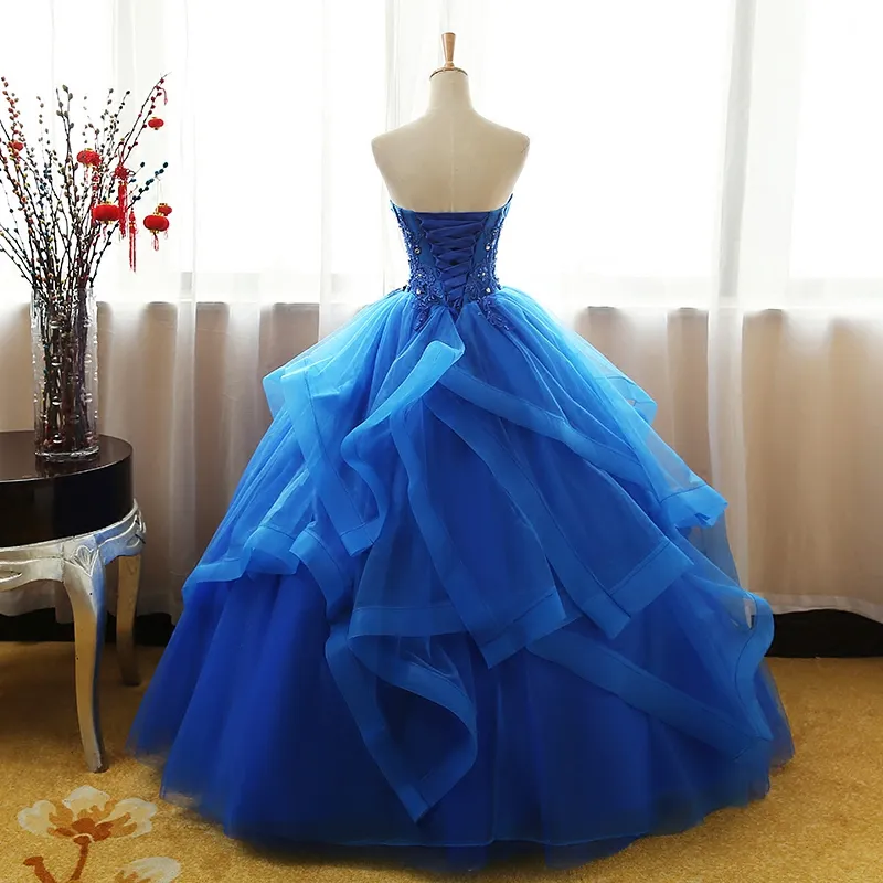 Fancy Royal Blue Prom Dress Ball Gown Quinceanera Klänningar Strapless Lace-Up Back Organza Lager Tulle Blomma Applique med lysande paljetter