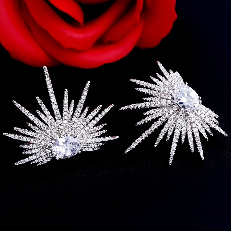 Mode Smaragd Kristalle Ohrringe Silber Strass Blume Bolzenohrrings Für Frauen Brautschmuck 2 Farben Hochzeitsgeschenk Für Freund