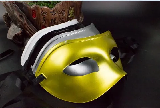 Men's Masquerade Masker Fancy Dress Venetiaanse Maskers Masquerade Maskers Plastic Half Gezichtsmasker Optionele Multi-Color 