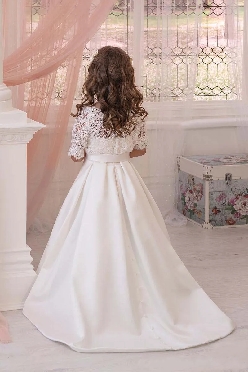 Senaste 2019 formella blomma tjej klänningar för bröllop med halv ärmar spets jacka strapless en linje elfenben satin barn klänningar med båge