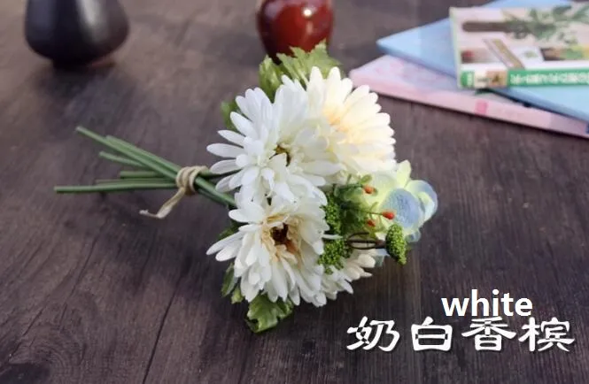 Simulation artificielle fleur gerbera bouquets de mariage de chrysanthème africain fu lang tournesol tenant des fleurs décoration de la maison SF012