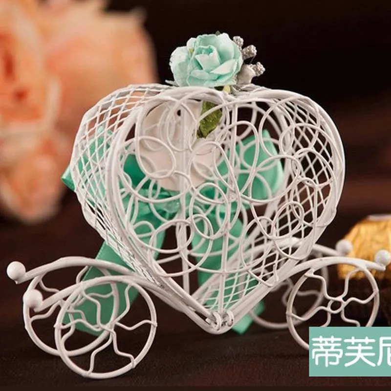 Fashion European Style Princess wedding decorations Dream car candy box Carriage candy boxed wedding