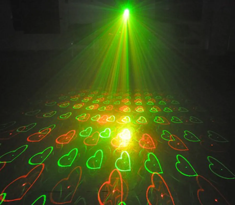 Vente De Vacances Mini Éclairage De Scène Laser GreenRed LED Laser DJ Party  Stage Light Black Disco Dance Floor Lights Du 9,24 €