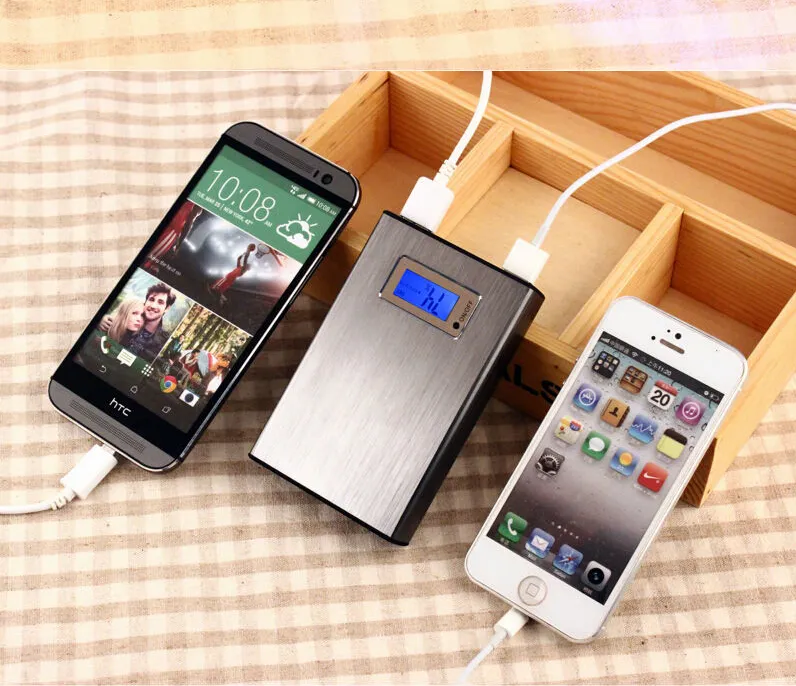 Dual USB 12000mah Power Banks 18650 cell phone charger external battery pack fast charging phone, tablet PC universal