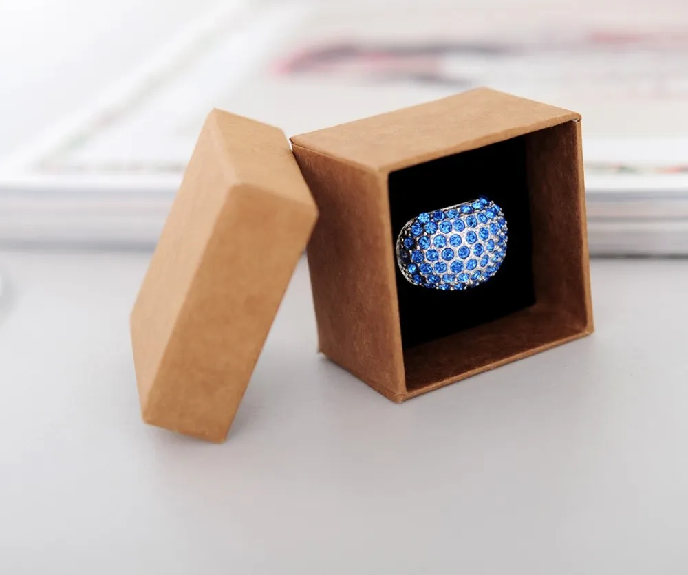[Siete simple] Festival de envío gratuito de alta calidad Muji Joyero / Caja de anillo de los amantes / Paquete de regalo / Caja de papel Kraft para exhibición de la joyería de las mujeres