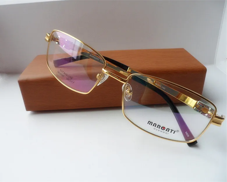 NEW wholesale High-quality IP Plating 100%Pure-Titanium Ultra-light full-frame for Male prescription glasses Golden color rectangle shape