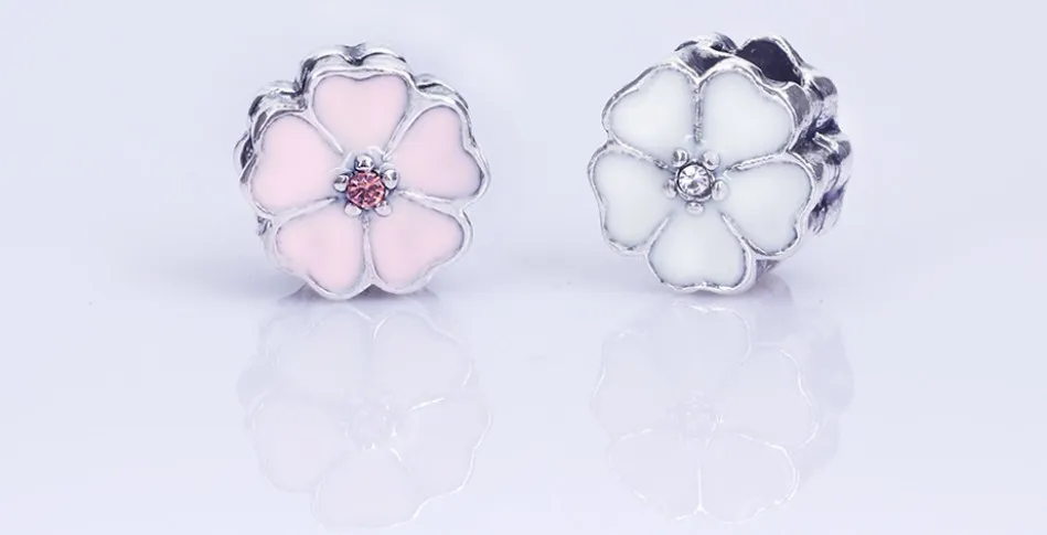 Großhandel 30 Stück Silber Charm Perlen Weiße Blume Europäische Charms Perle Großes Loch Passend für Pandora Schlangenkette Armband Halskette Mode DIY Schmuck