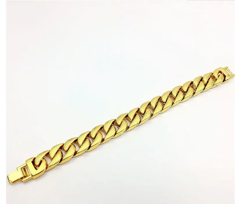 Bracciale a maglia cubana con diamante simulato di lusso da uomo Bracciale cubano Miami placcato in oro di alta qualità uomo Gioielli Hip Hop