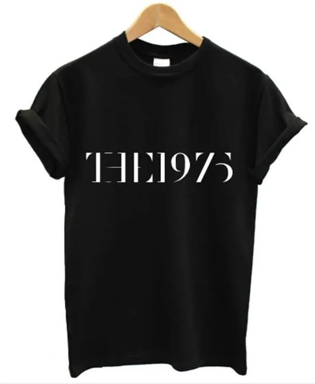 Partihandel-The 1975 Letters Print Kvinnor Tshirt Cotton Casual Shirt För Lady Vit Svart Top Tee Stor Storlek Hipster HH503-423