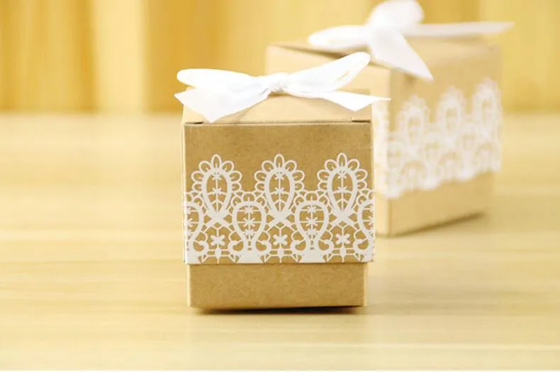 Noeud papillon dentelle Kraft fournitures de mariage boîtes de support de faveur bébé douche fête d'anniversaire boîtes à bonbons boîte-cadeau avec ruban