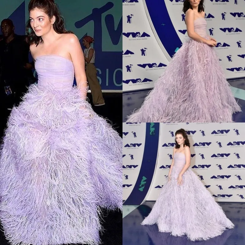 Luxury Feather Evening Dresses Backless Strapless Neckline Prom Ball Gowns Light Purple Formal Red Carpet Dress