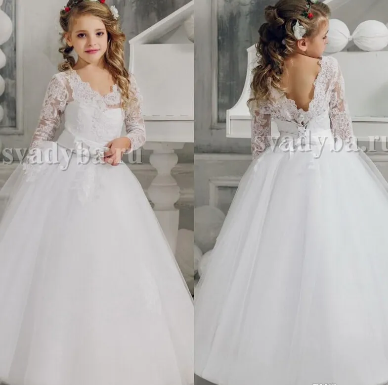 2016 Lace Long Sleeves Flower Girl Dresses Ball Gown Vintage Child Pageant Dresses Holy Communion Flower Girl Wedding Dresses