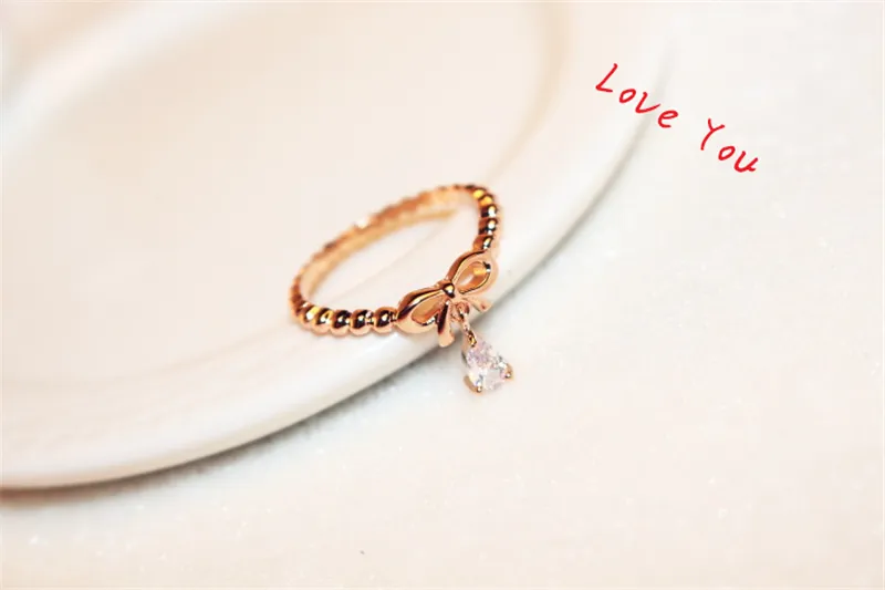 Korean Women Jewelry Luxury Water Drop Zircon Rings Rose Gold Plated Bowknot Charms Fings for Wedding Party Vintage Finger Rings Jewelry