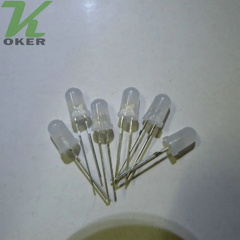 1000 Stück 5 mm weiße diffuse LED-Lichtlampe, emittierende Diode, neblige, ultrahelle Perle, Plug-in-DIY-Kit, Übungs-Weitwinkel