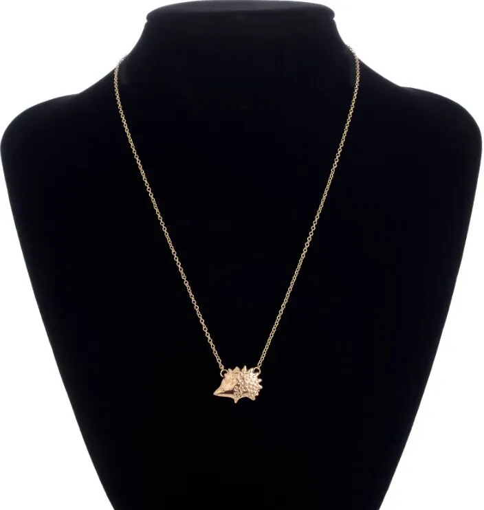 Everfast Whole Little Hedgehog Pendant Necklaces Long Chain Cute Animal Accessories for Women Kids Vintage Jewelry Lo2698