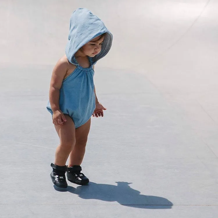 Laver bleu bébé barboteuses avec casquette faux denim nouveau-né bébés une pièce vêtements enfant en bas âge mode combinaisons enfants infantile coton barboteuse