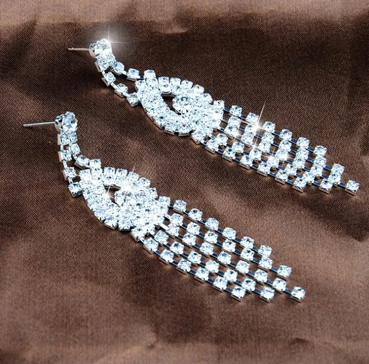 Conjuntos de jóias de noiva Brincos Colar anéis pulseira Acessórios um conjunto incluem quatro pcs moda de luxo novo estilo hot vender HT125