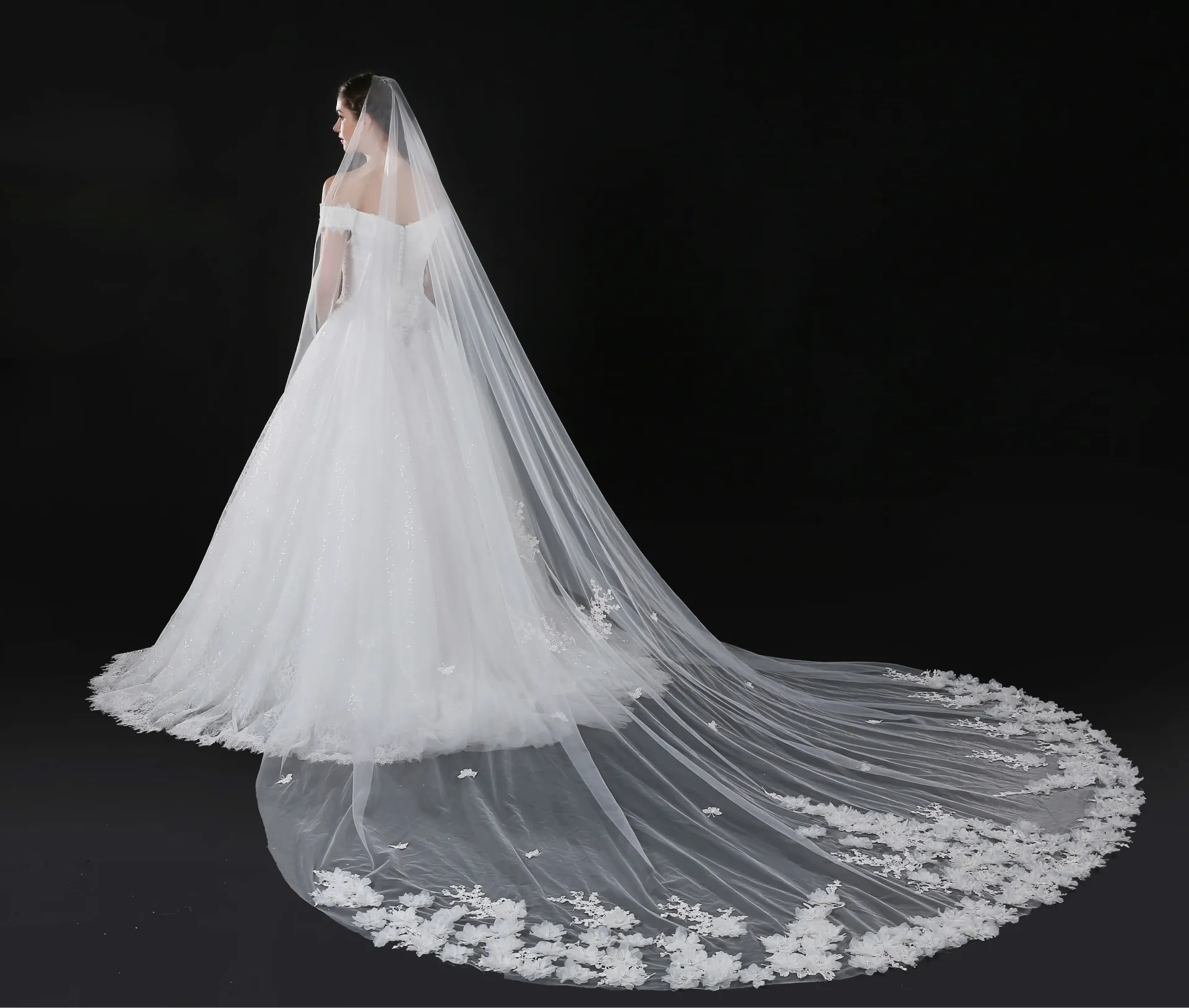 Catedral véus de noiva para o vestido de noiva vestido de noiva 3D flores macio tule branco marfim tule uma camada com pente 5 metros em estoque