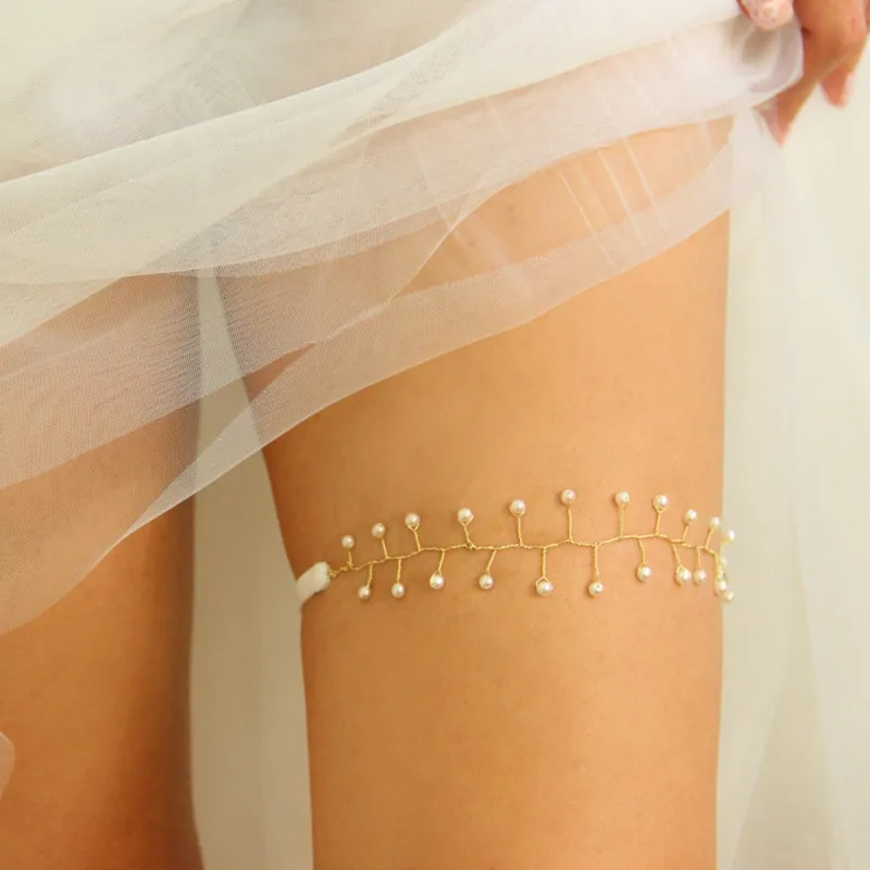 Elegant Bröllop Garter Beaded Golden Wired Wedding Garter Silver Wired Bridal Garters Bridal Tillbehör Handgjord Anpassad längd tillgänglig