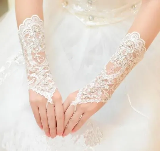 Gants de mariée sans doigts en dentelle ivoire, accessoires de mariée, gants de mariage perlés, gants de mariée en dentelle blanche, mode mariage accesso279T