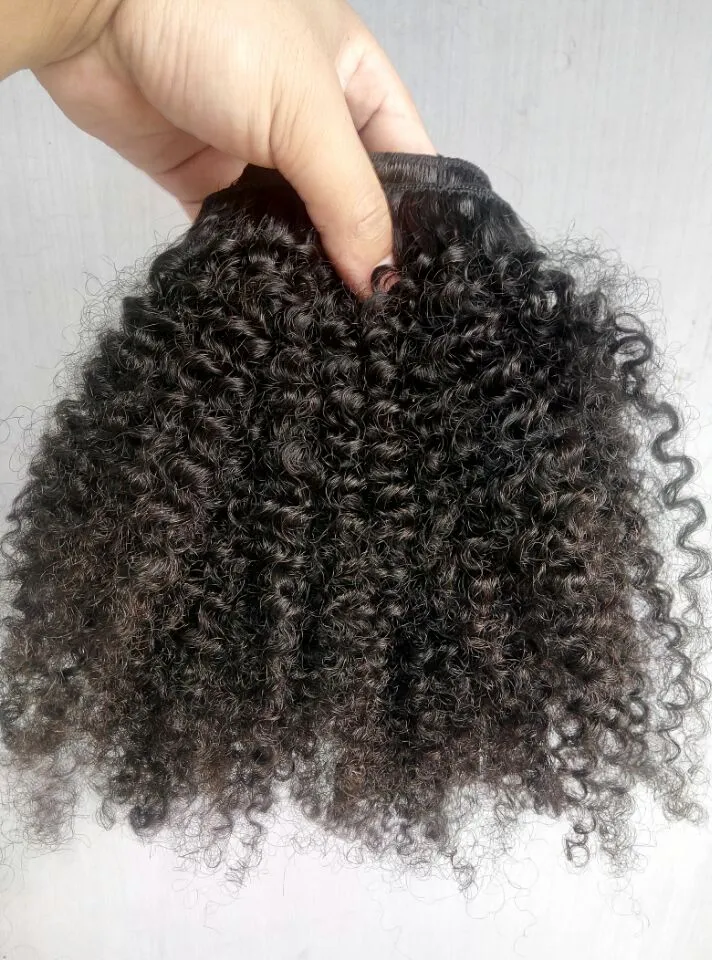 Brasileiro Virgem Humana Curly Clipe em Extensões de Cabelo Não processado Natural Black / Brown Color / Set Afro Kinky Curl