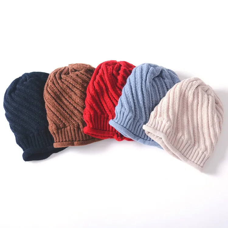 Autunno e inverno nuovo cappello coreano a strisce oblique più velluto ispessito cappello lavorato a maglia da uomo berretti sportivi all'aria aperta