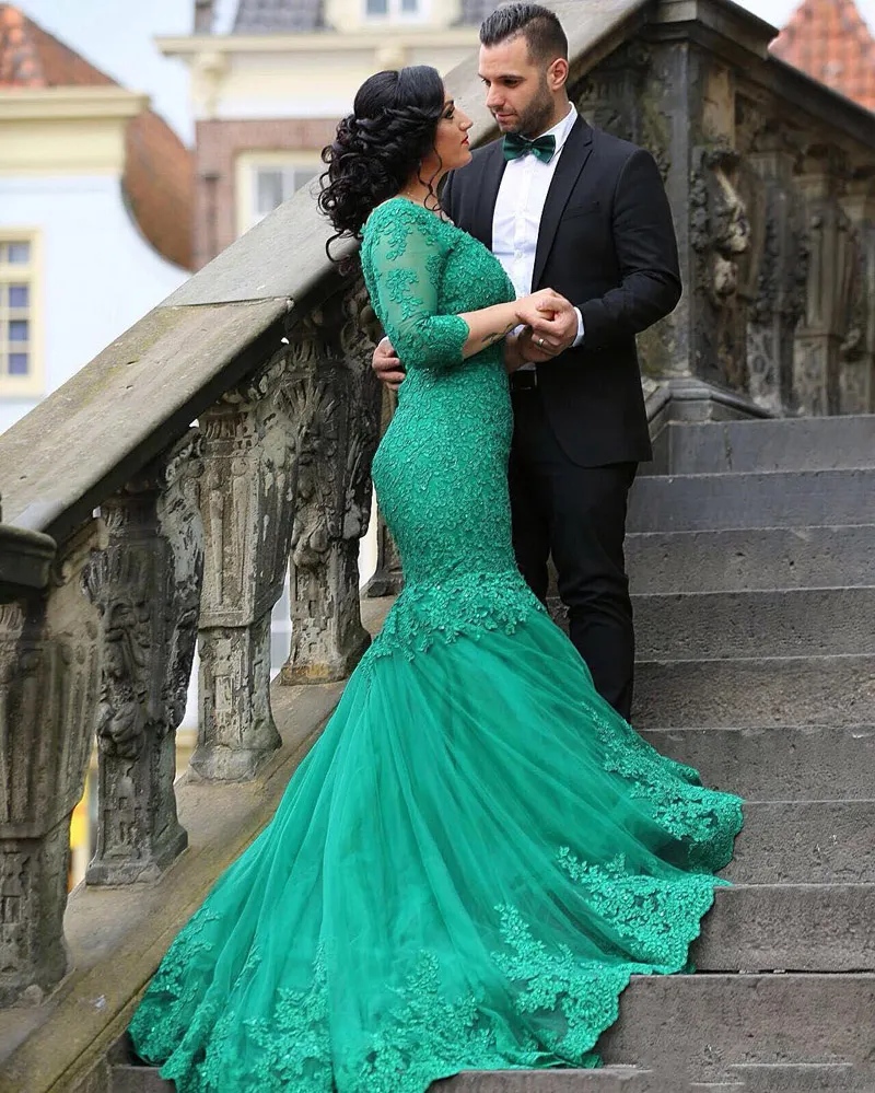 2016 Winter Green Mermaid Prom Vestres V Neck 34 Mangas compridas Apliques Lace Tulle Corset Arbaic Plus Tamanho Vestidos noturnos D7415205