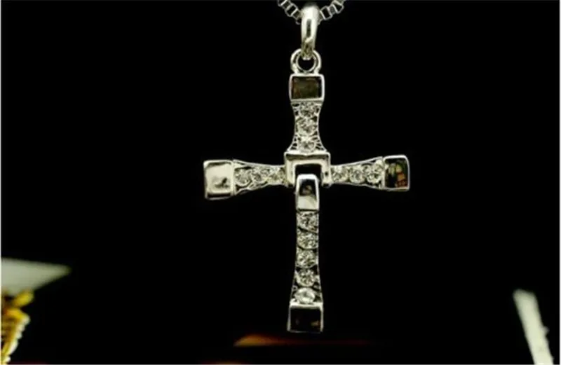 THE FAST and The FURIOUS Catena CROSS di Dominic Toretto Collane con ciondolo in argento Gioielli di moda Collane Fascino Croce cristiana Gioielli