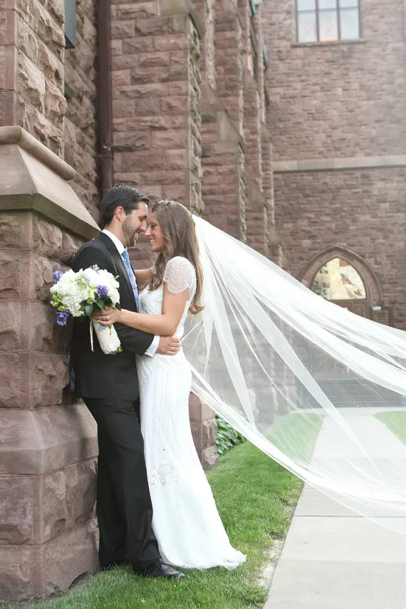 Ivory veil white dress online