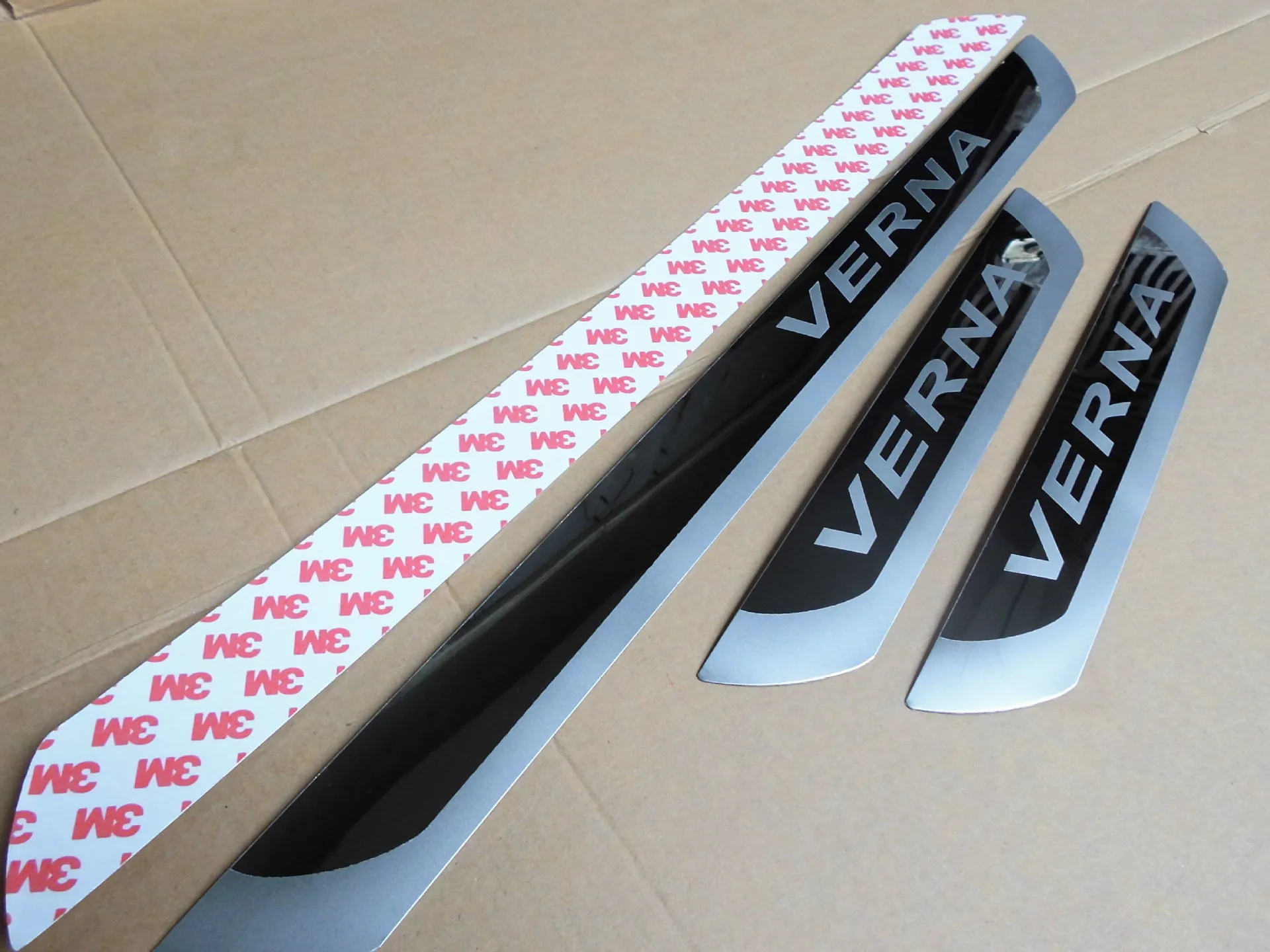 Gratis verzending Rvs Deur Sill Scuff Plate Welcome Pedal Threshold Strip voor Hyundai Solaris Verna 2010-2014 Auto Styling Accesso