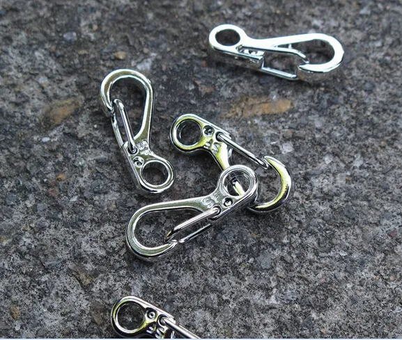 mini ryggsäck Clasps klättring karabinörer EDC Keychain Campingflaska krokar Paracord Tactical Survival Gear