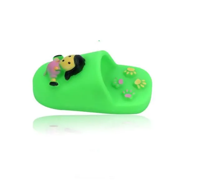 L'animale domestico mastica il suono della pantofola giocattolo scarpe da bambina giocattoli interattivi pulizia dei denti cane gatto divertente gioco di allenamento scarpe di gomma giocattolo