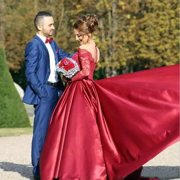 2017 Red Lace Sheer Off The Shoulder Long Sleeve Wedding Dresses Elegant Elastic Silk Like Satin Arabic Dubai Bridal Gowns EN8237