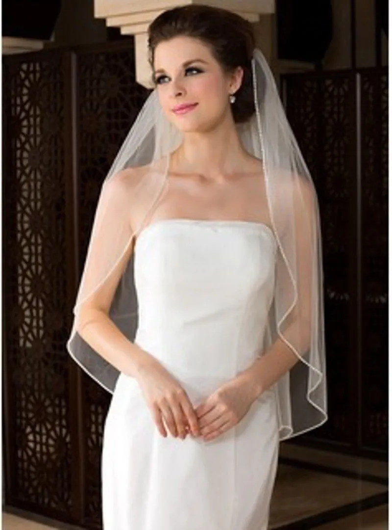 Nowa warstwa Diamond Veil Nowa Bride z grzebieniami Akcesoria w Studio Pography8870447