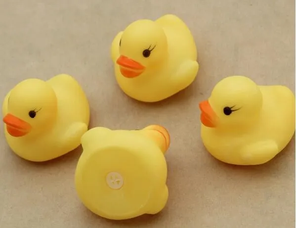 Baby Bath Toys Baby Kid Cute Bath Rubber Ducks Children Squeaky Ducky Water Play Toy Classic Bathing Duck Toy1770101