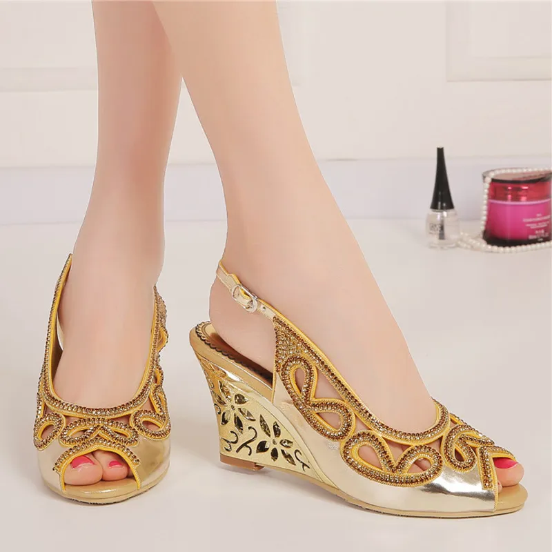 3 Inches Wedge Heel Summer Sandals Peep Toe Rhinestone Wedding Bridal Shoes Gold Crystal Slingback High Heel Party Prom Shoes