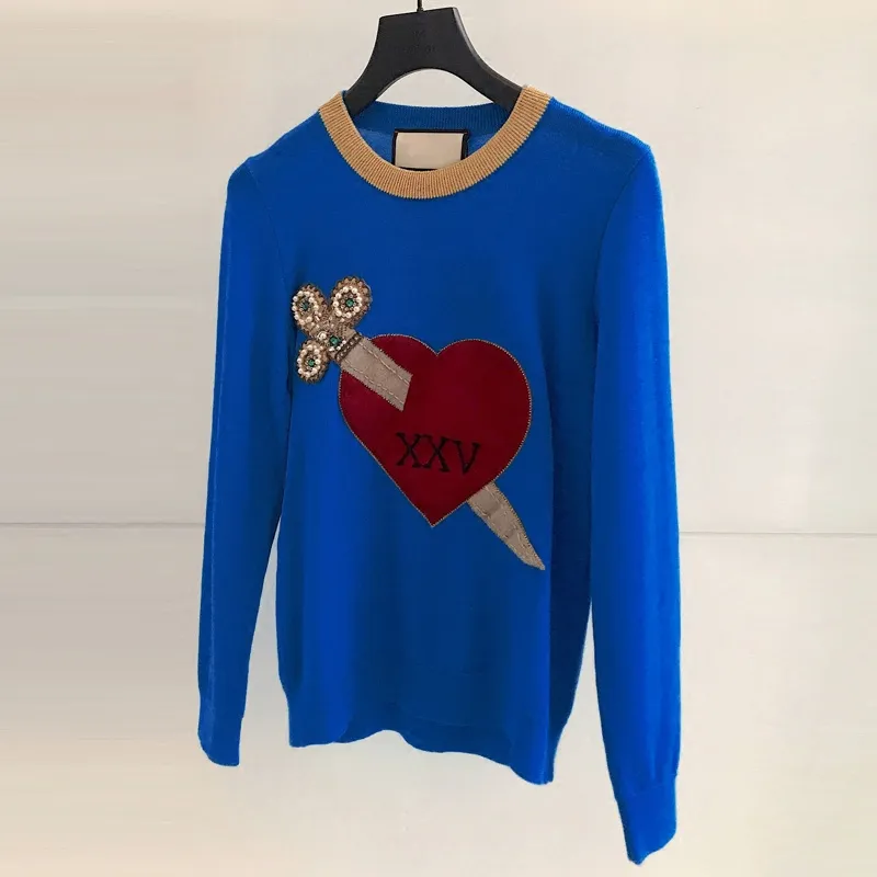 Blue/Black Heart Embroidery Pearls Jacquard Pullovers Women Brand Same Style blusas de inverno feminina DH0116