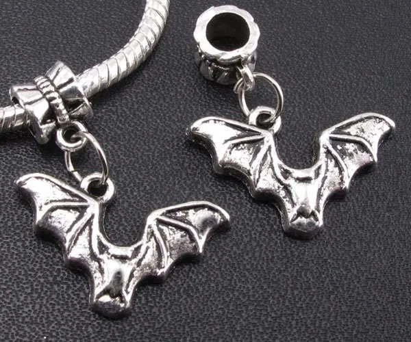 Il pendente di fascini del pipistrello d'argento tibetano 100PCS ciondola i branelli misura il braccialetto europeo t25mm