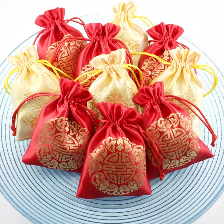 Китайский Радостные кулиской Шелковые ткани мешок Рождество Birthday Party Favor конфеты сумки Упаковка для подарков мешок Оптовая размер 9х12 см 50шт / много